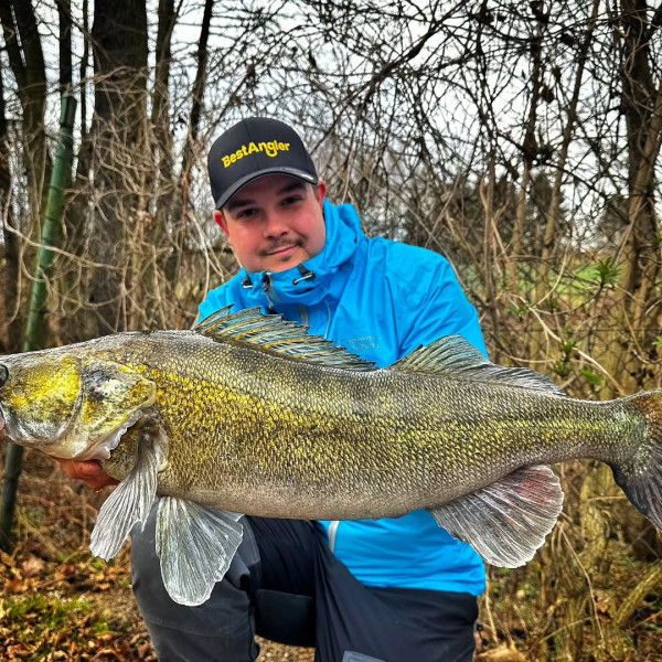 Instagram @thebestangler