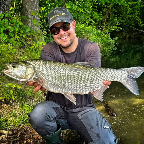 Instagram @thebestangler