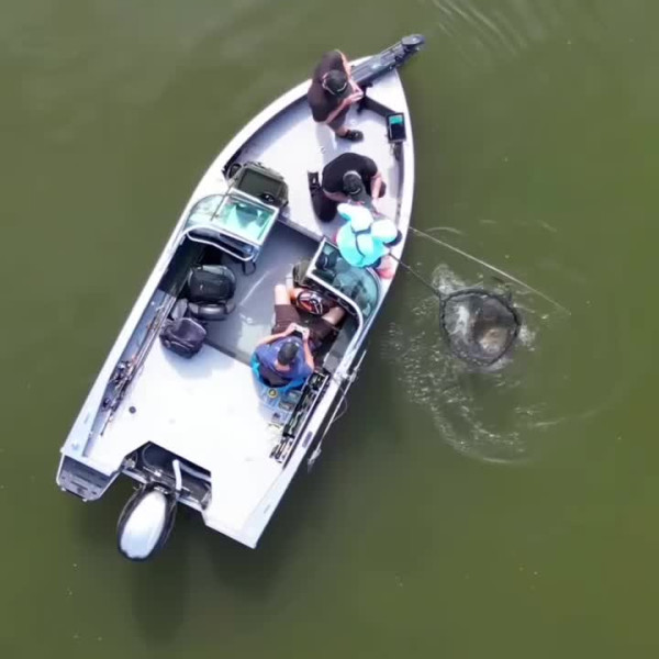 Instagram @thebestangler