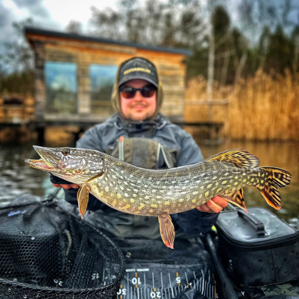 Instagram @thebestangler