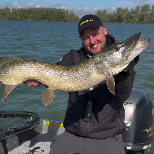 Instagram @thebestangler