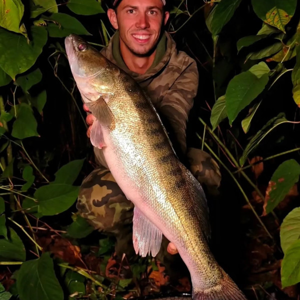 Instagram @thebestangler