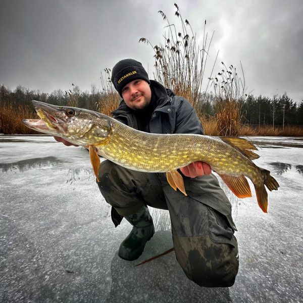 Instagram @thebestangler