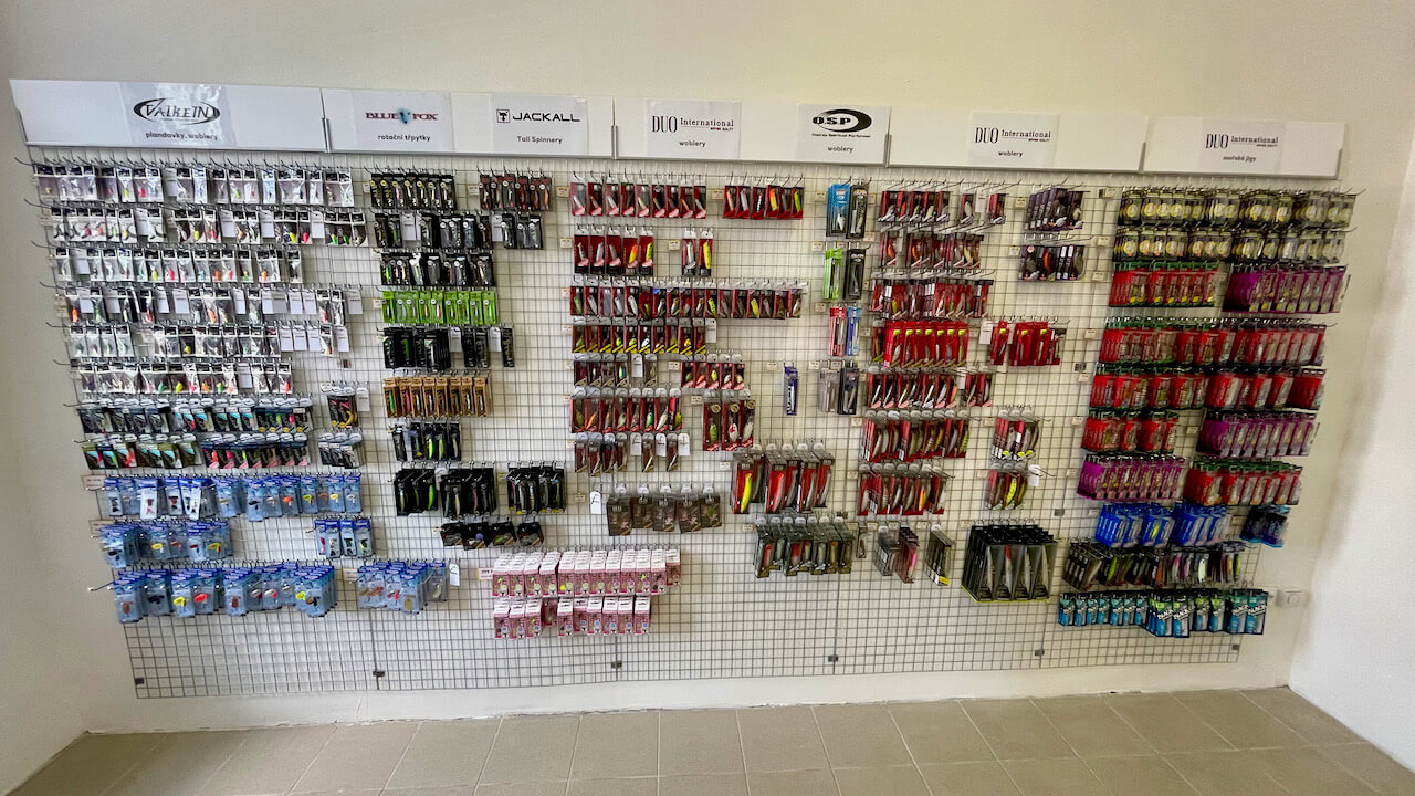 Prodejna BESTANGLER, Na Pobřeží 67, Kolín
